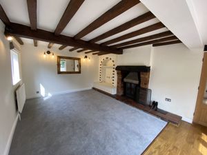 Sitting Room- click for photo gallery